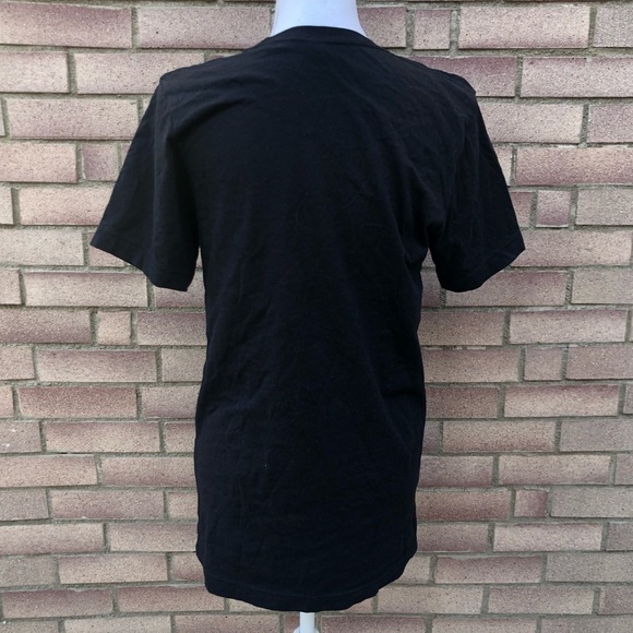 Fall Graphic Tshirt Size Medium - Picture 6 of 7